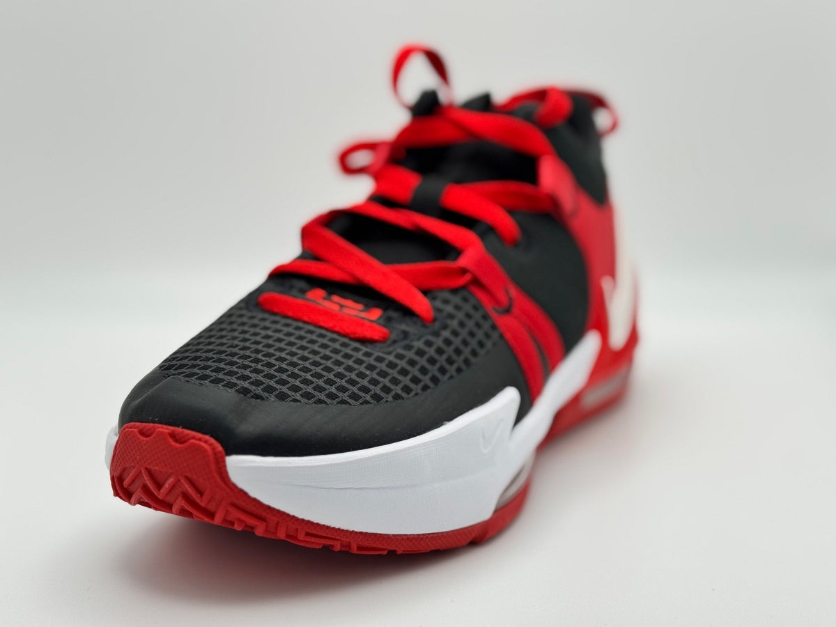 Nike(GS) Nike LeBron Witness 7 Basketball Shoes Black/University Red/ White