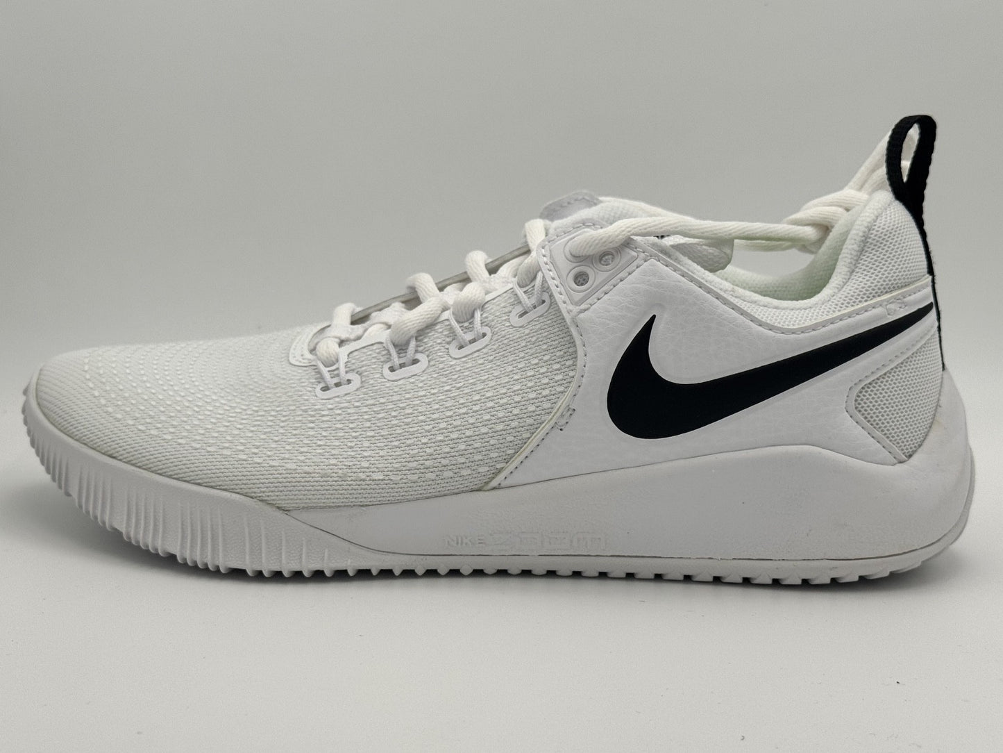 Size 5.5W - Nike Air Zoom Hyperace 2 White Black Womens Sneakers