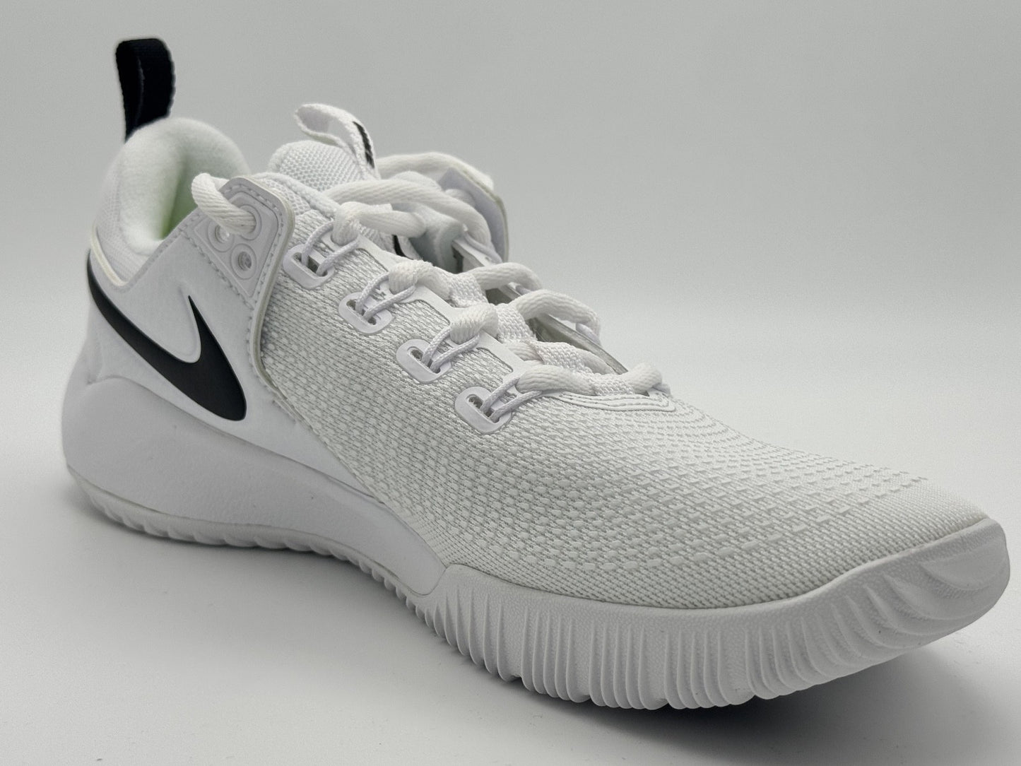 Size 5W - Nike Air Zoom Hyperace 2 White Black Womens Sneakers
