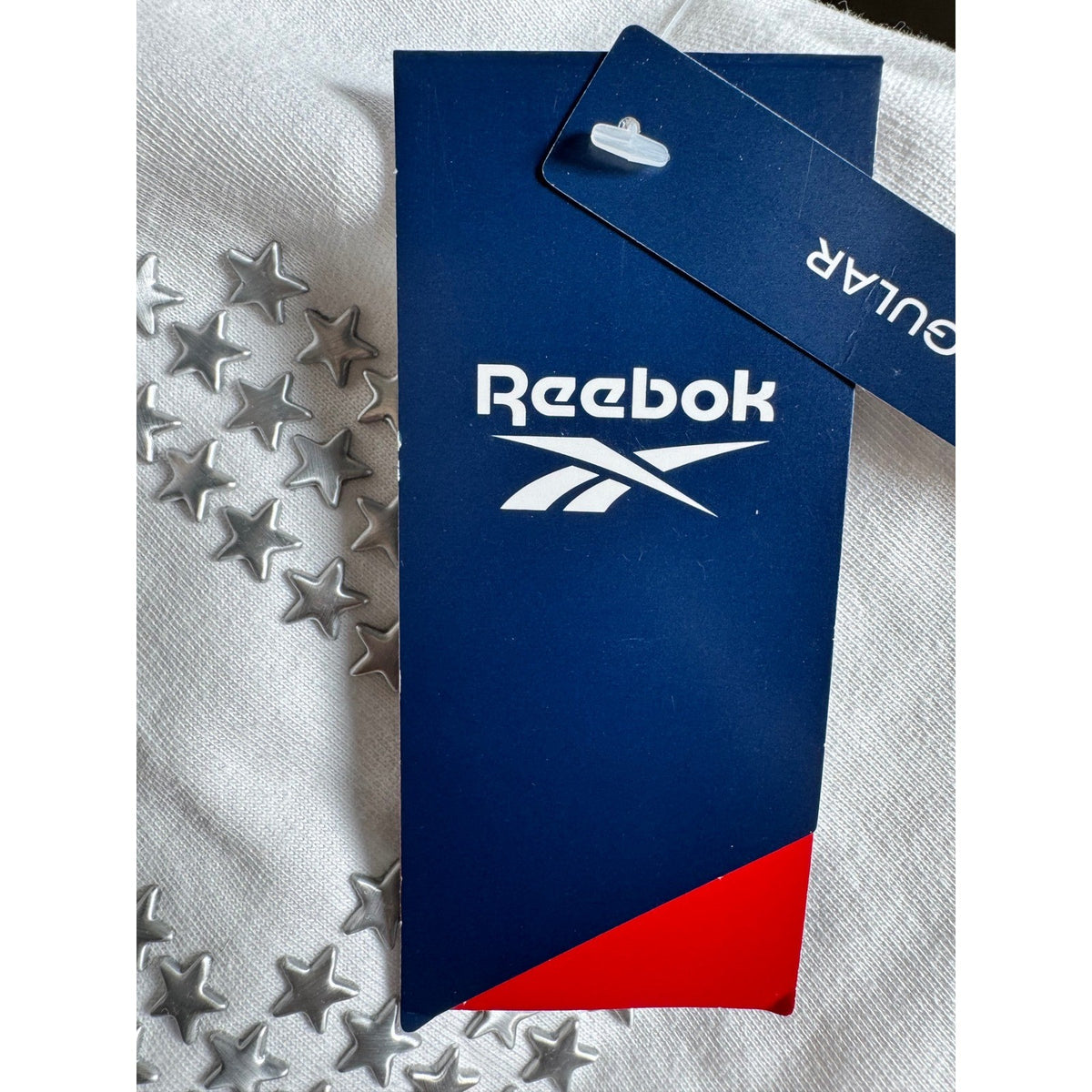 Reebok Women White Cropped Basketball Graphic Tee Star Number 5 RVW261TE02008 L