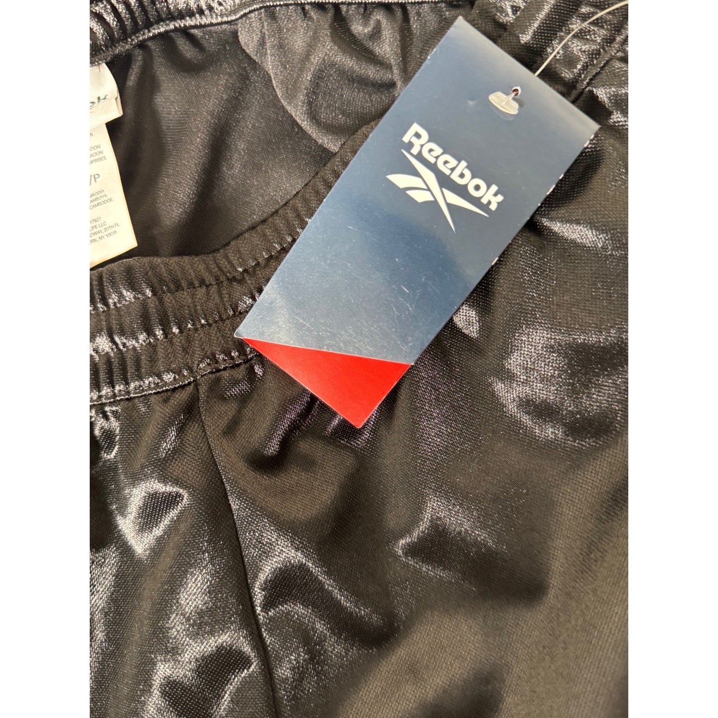 Reebok Faceted Taping Basketball Shorts Black Satin Relaxed Fit RVW261SH13007 S