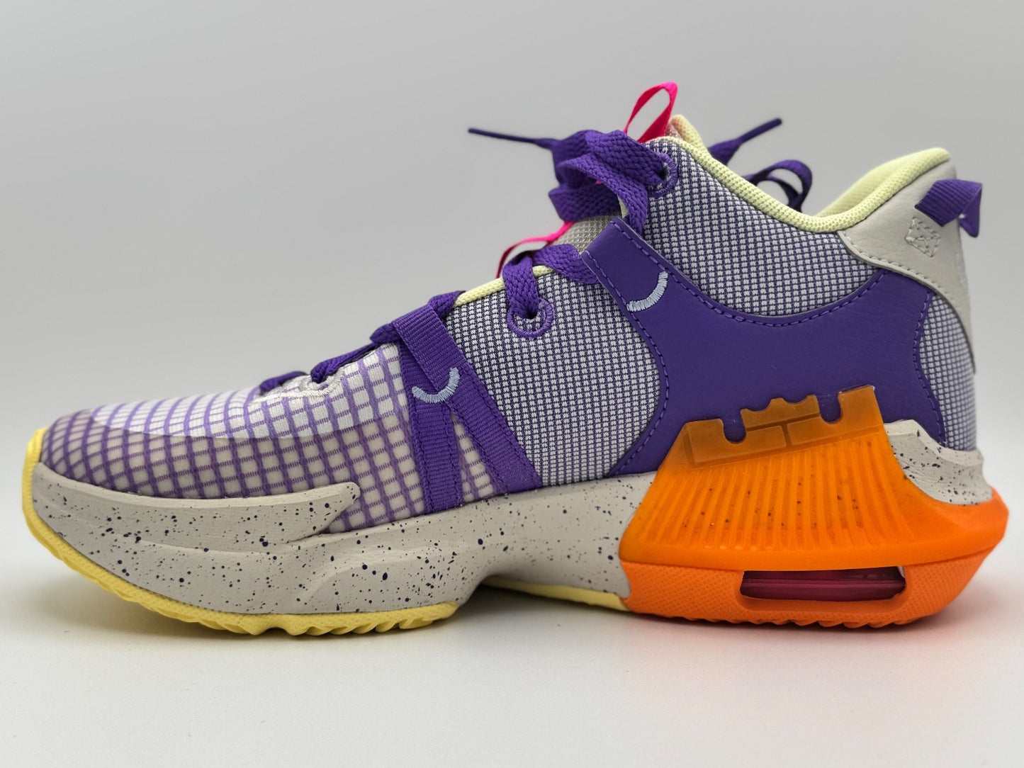 LeBron Witness VII (GS) Unisex Sneakers Lt Orewood Ben/Cobalt Bliss