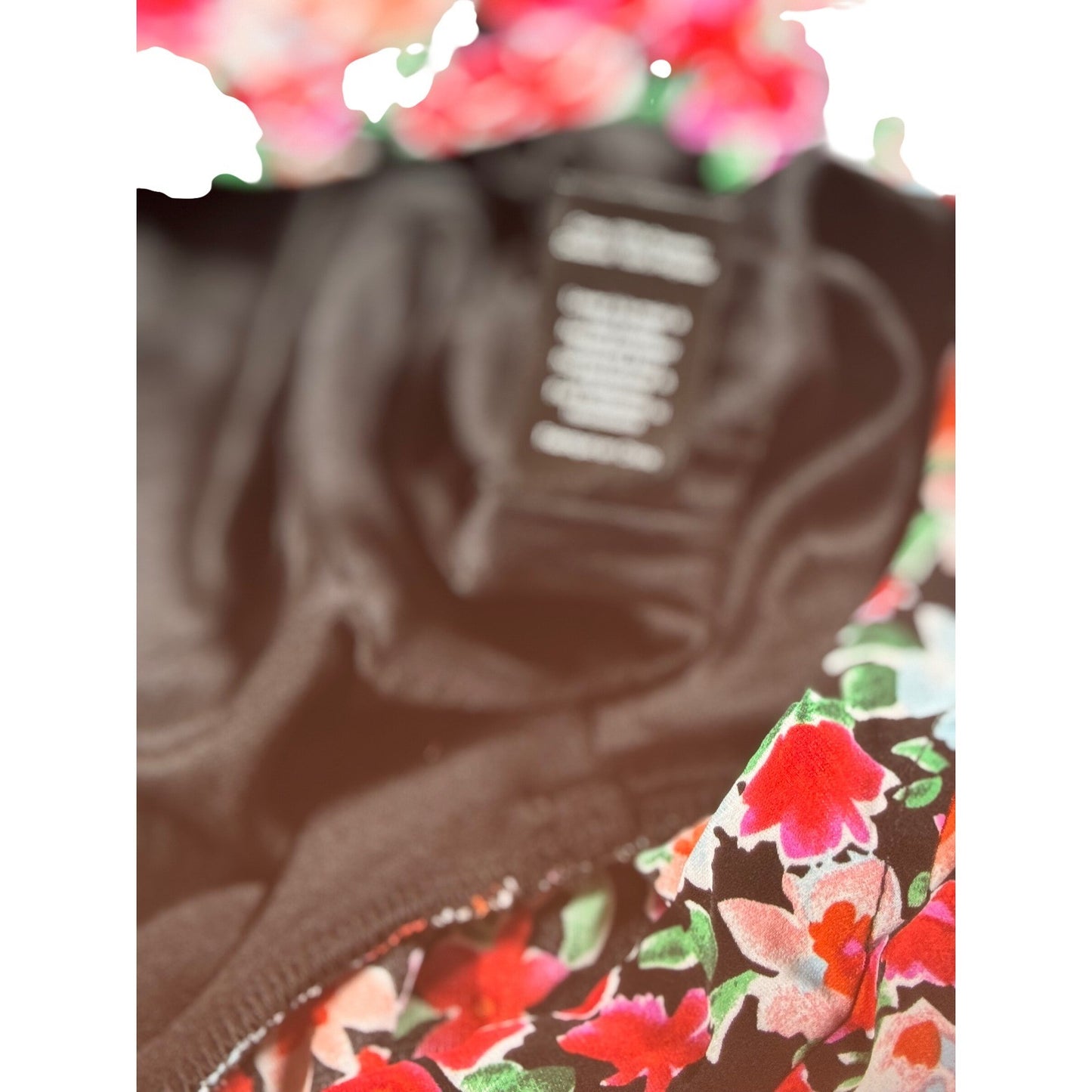 ASTR the Label Floral Puff Sleeve Sweetheart Top Red Black Multi AT17297-003 S