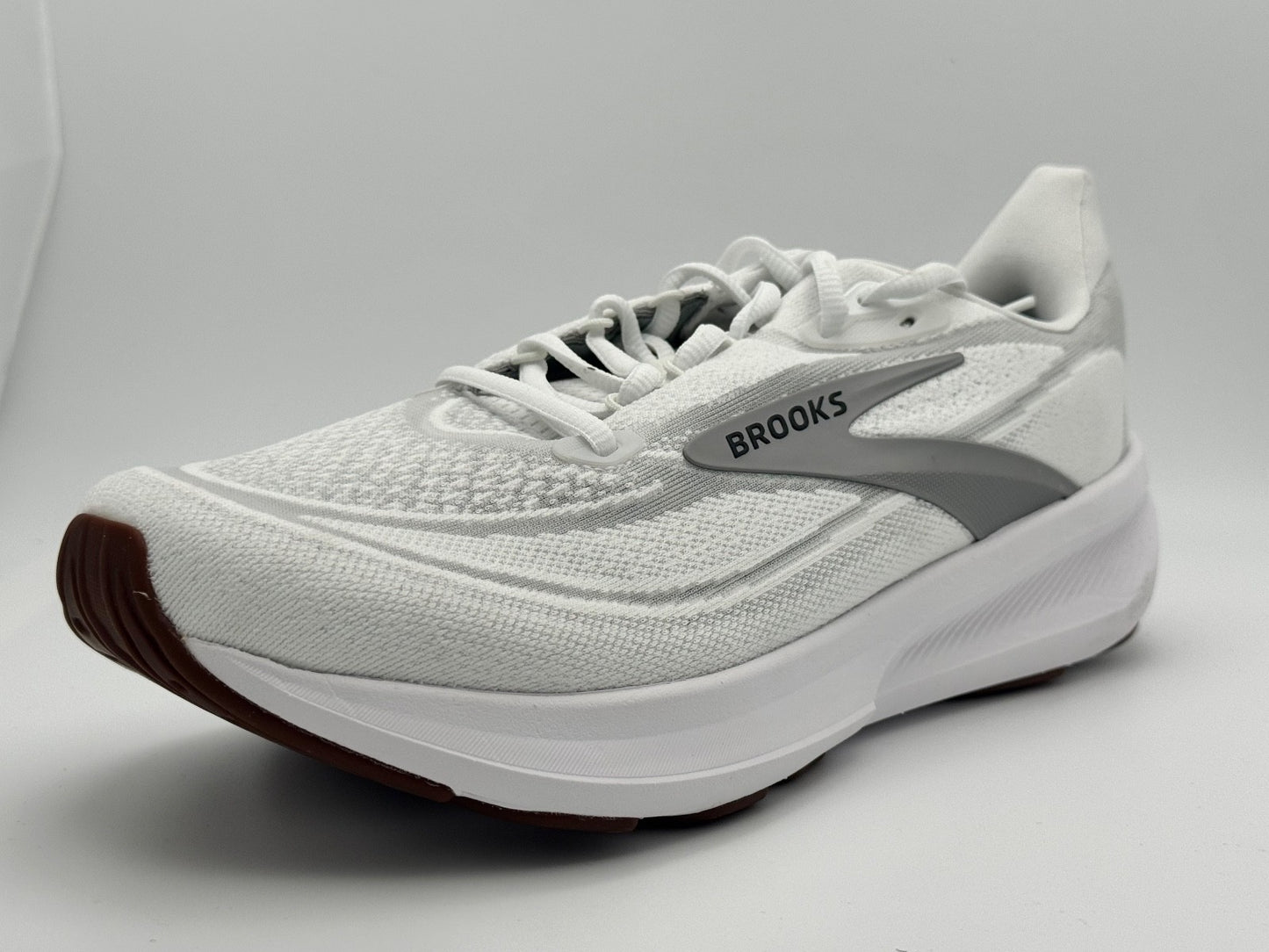 Size - 10.5W Brooks Revel 9 Run & Walk Women's Sneakers White/Grey/Black
