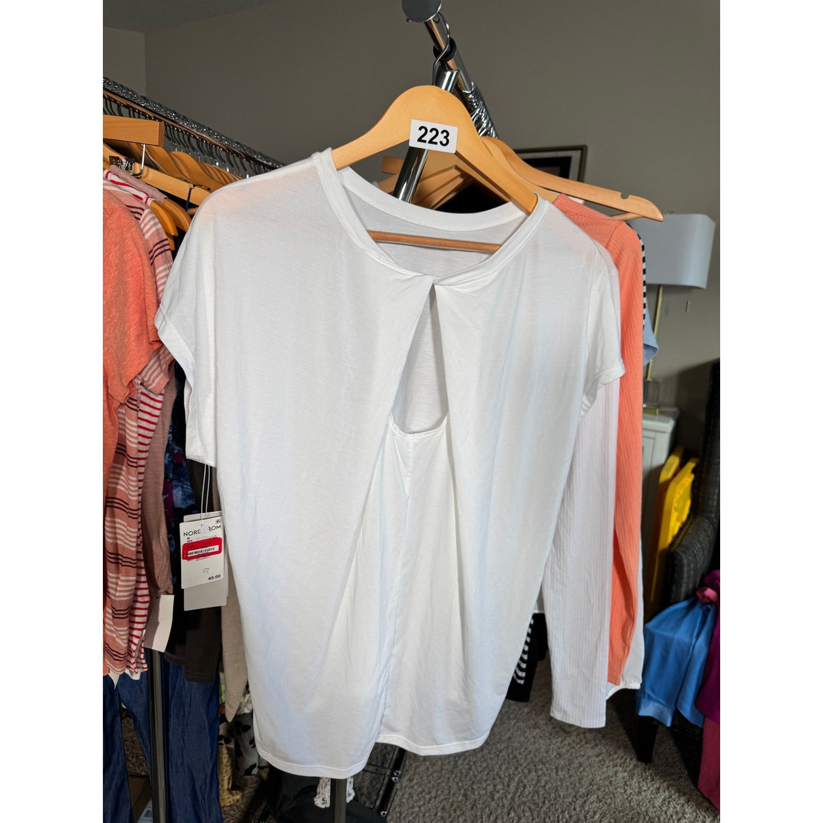 Zella All Day White Short Sleeve Keyhole Cutout Activewear Top Medium NWT