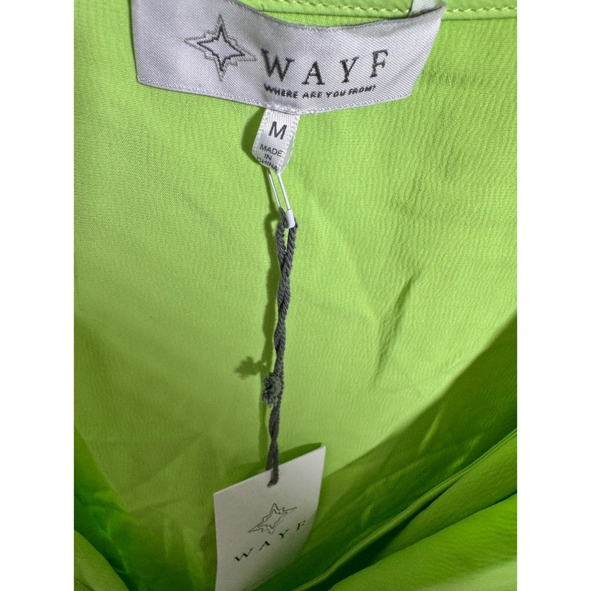 WAYF Women Lime Green Tie Front Puff Sleeve Crop Top Size Medium NEW