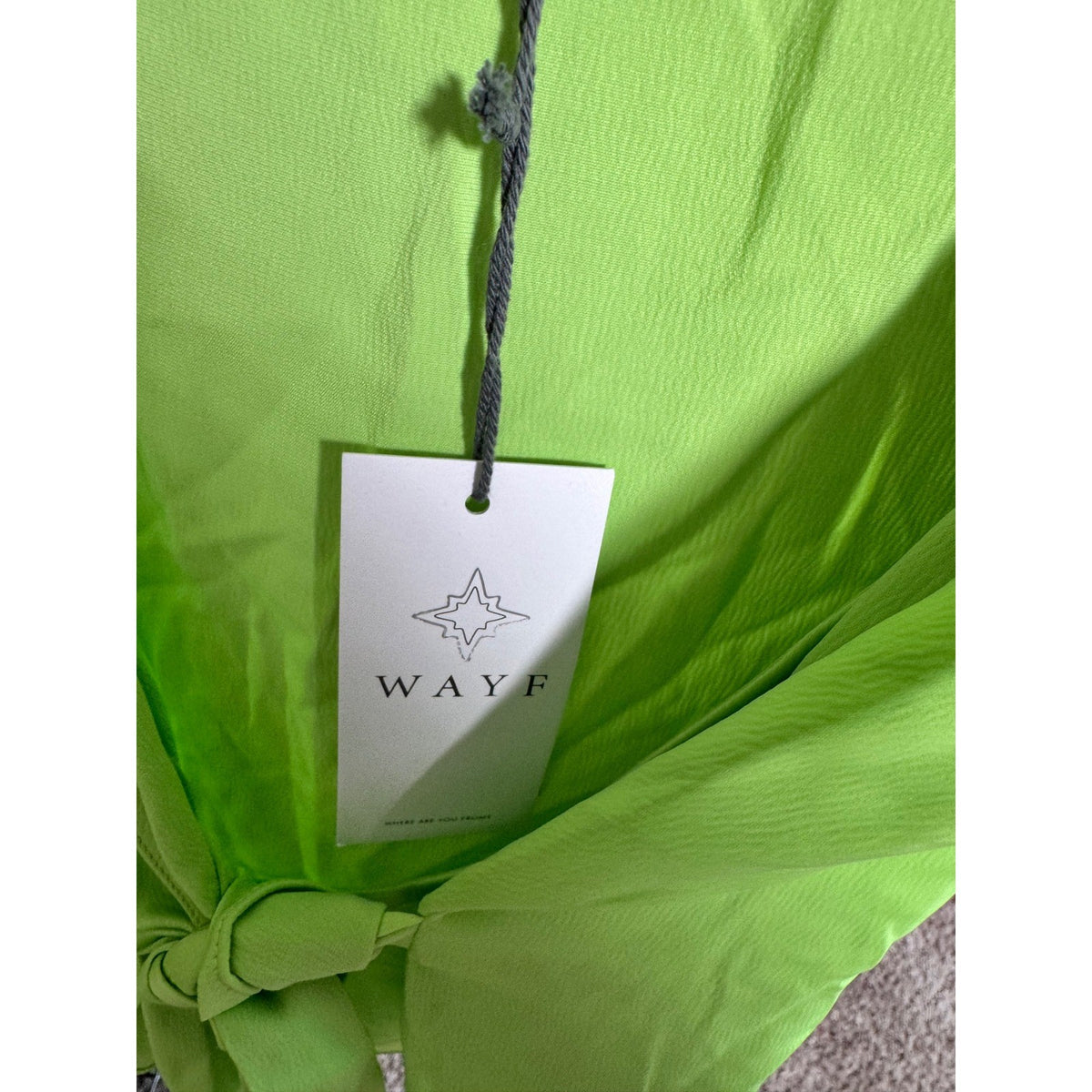 WAYF Women Lime Green Tie Front Puff Sleeve Crop Top Size Medium NEW