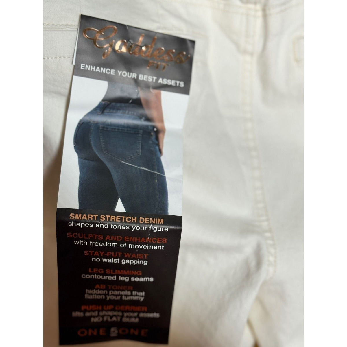 One5One Women White Mid Rise Trouser Jeans Long MV22427Z