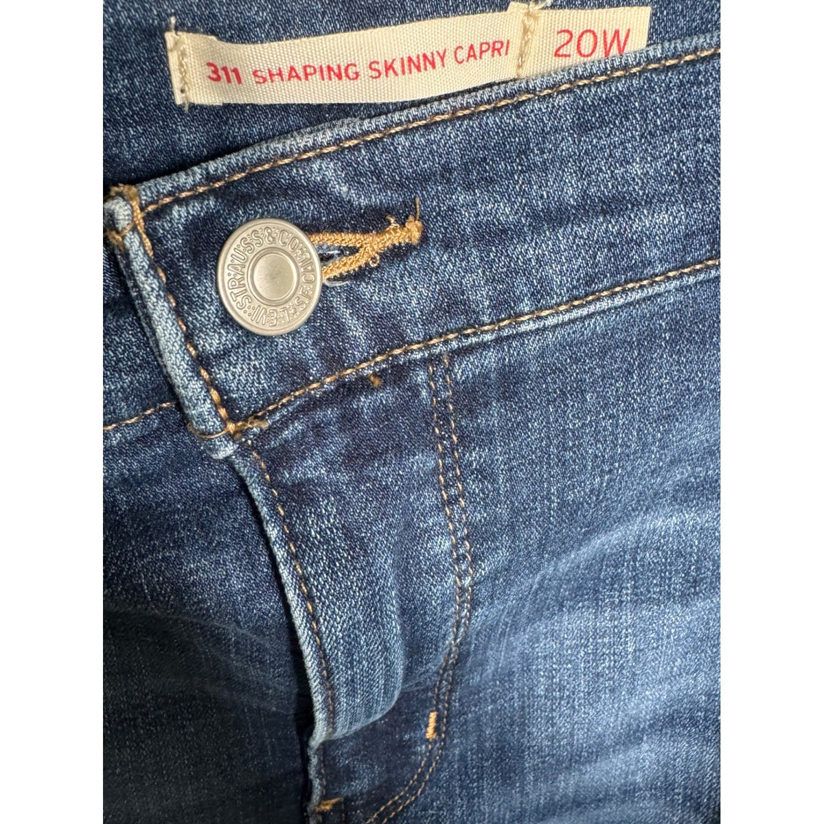 Levis 311 Shaping Skinny Capri Jeans Womens 20W Blue Stellar Stretch Mid Rise