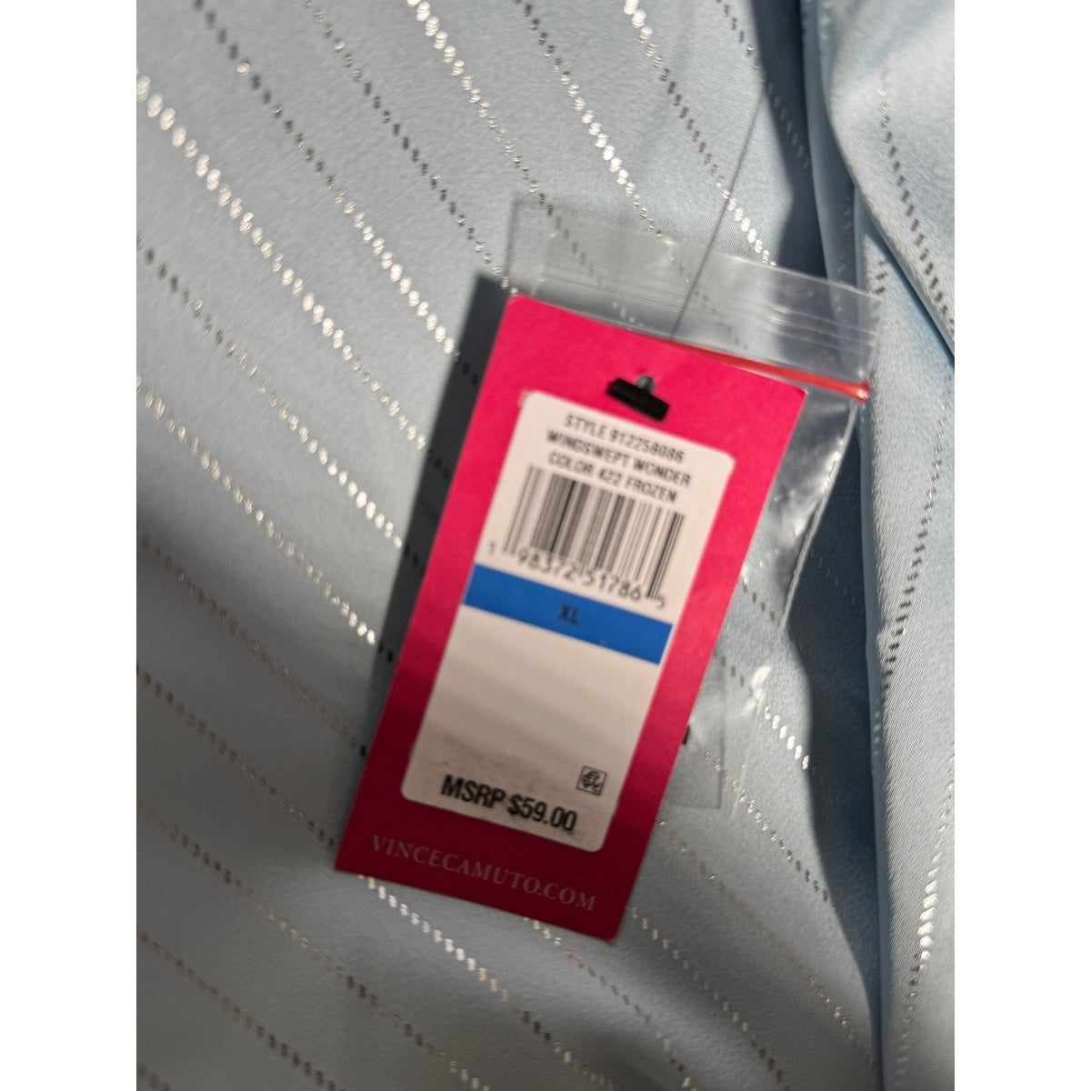 Vince Camuto Frozen Blue Metallic Pinstripe Sleeveless Blouse Top 912258086 XL
